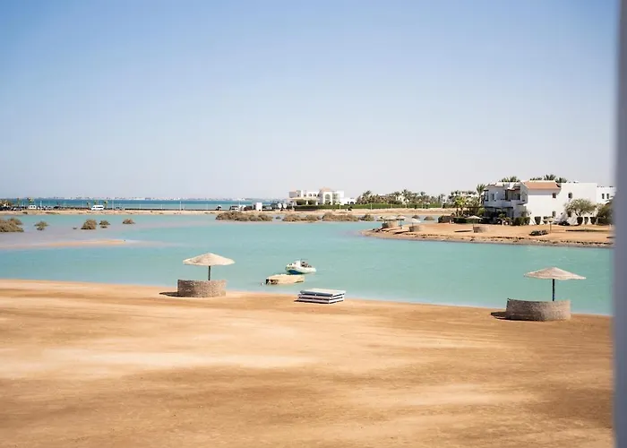 The Sandy Feet Part Ii - Nesty Hospitality Villa